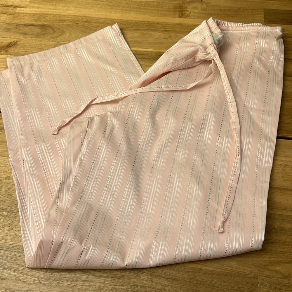 I. MAGNIN pajama set - Picture 7 of 8